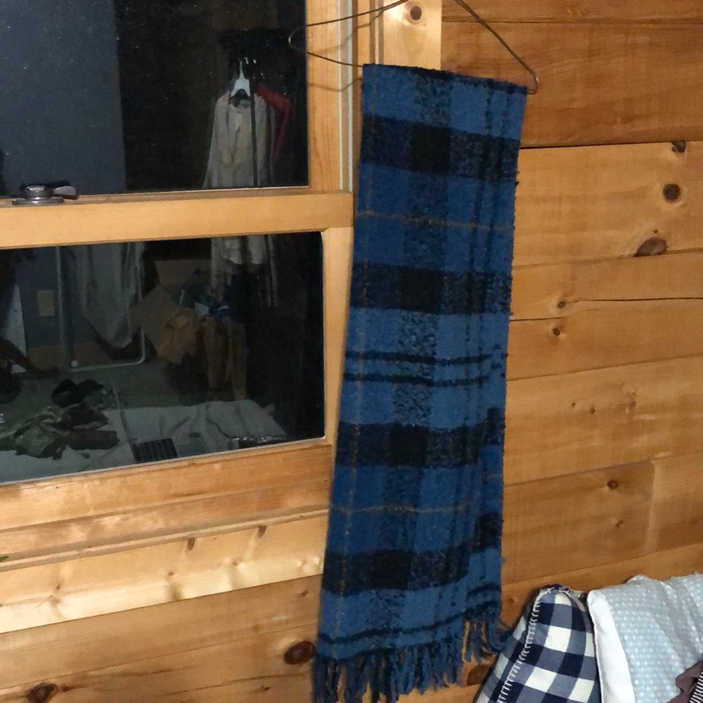 Beautiful Chaps Scarf